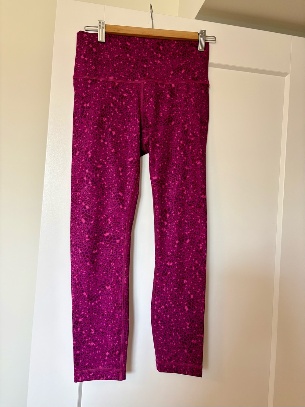 Lululemon High Times Pant (Full-On Luxtreme) - Picture 2 of 8